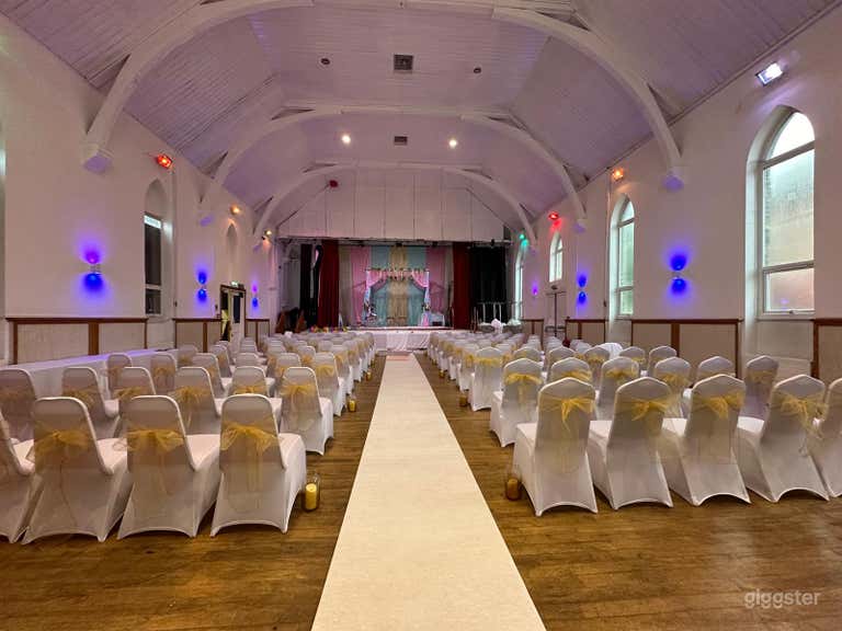  Hall Hire: Versatile, High Ceiling, Stage Venue 