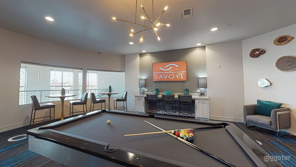 Cozy Game Room in Addison Photo 4