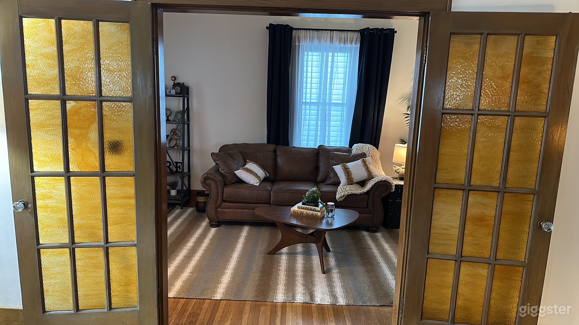 Charming historic stone home Photo 3