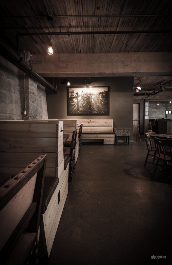  Wooden Designed Bar with Rightly-Crafted Cocktails 