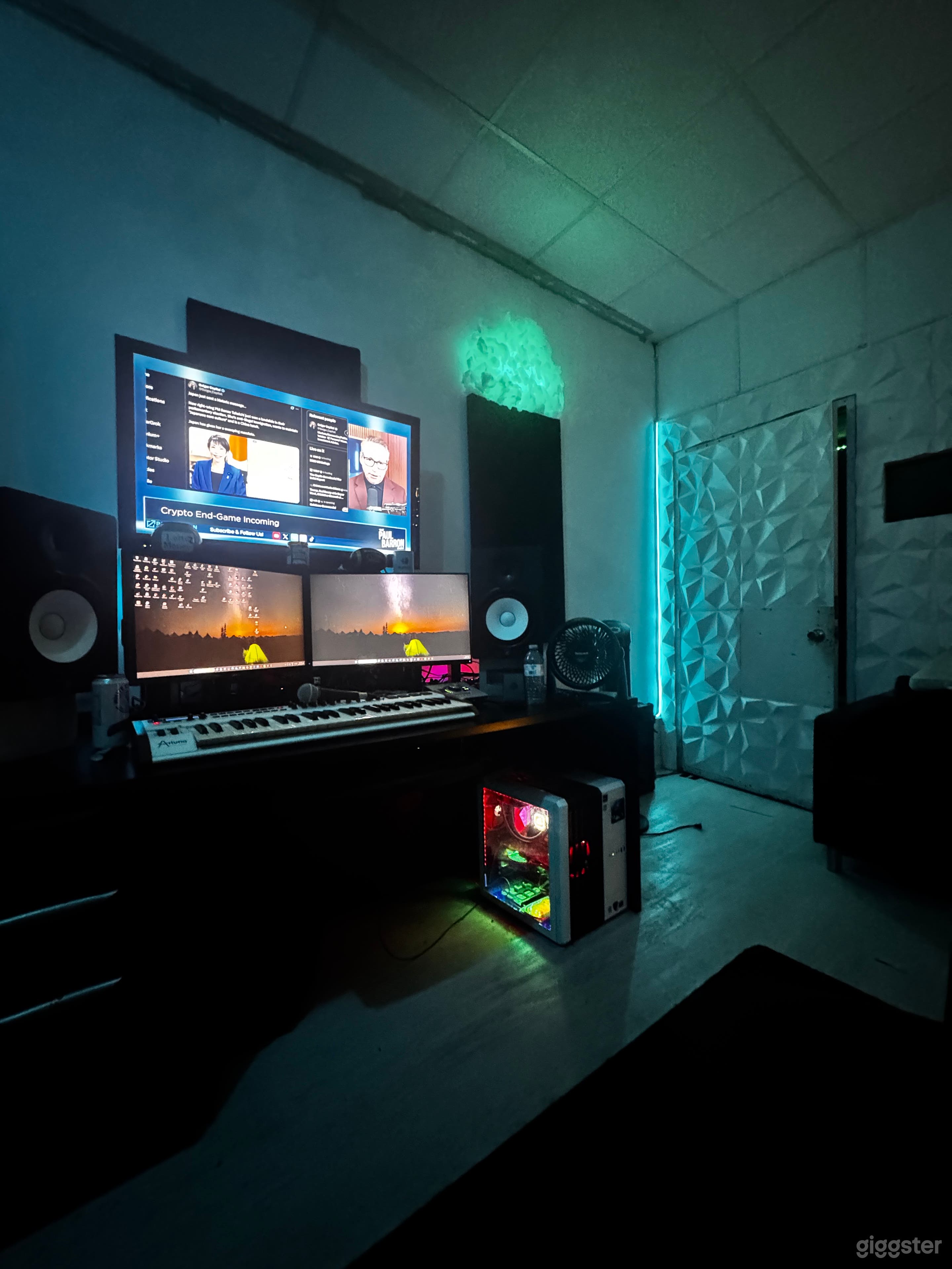 Professional Recording and Production Music Studio Photo 1
