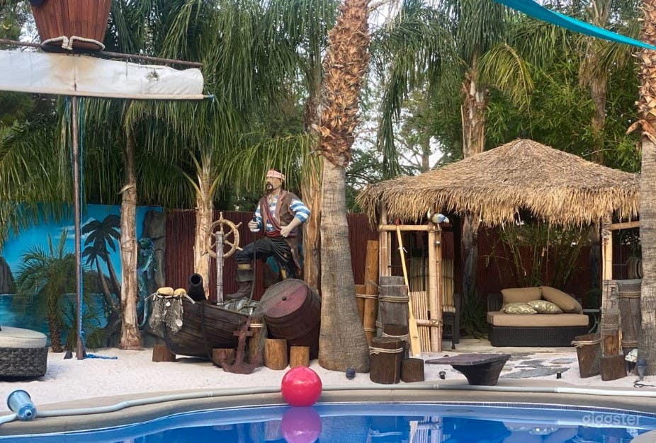 Private Pirate Beach Resort in Las Vegas Photo 2