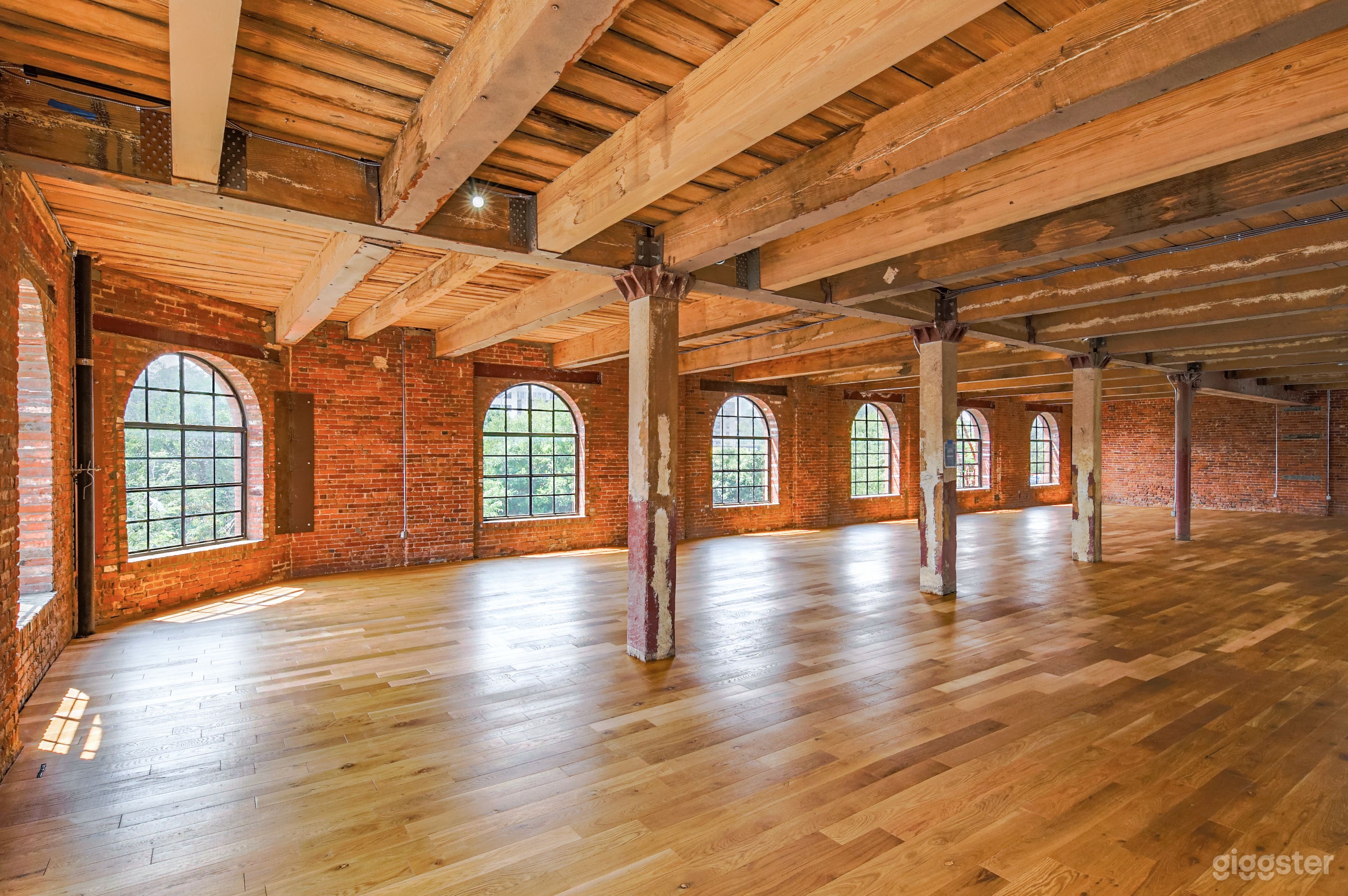 Historic Brick LOFT/Studio Photo 1
