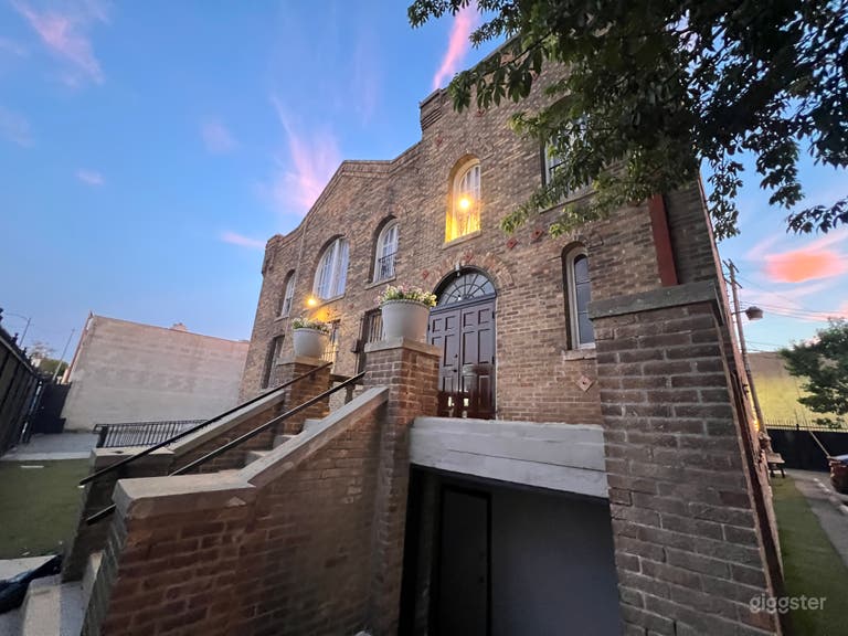  Loft Building / Brownstone / Renovated Church 