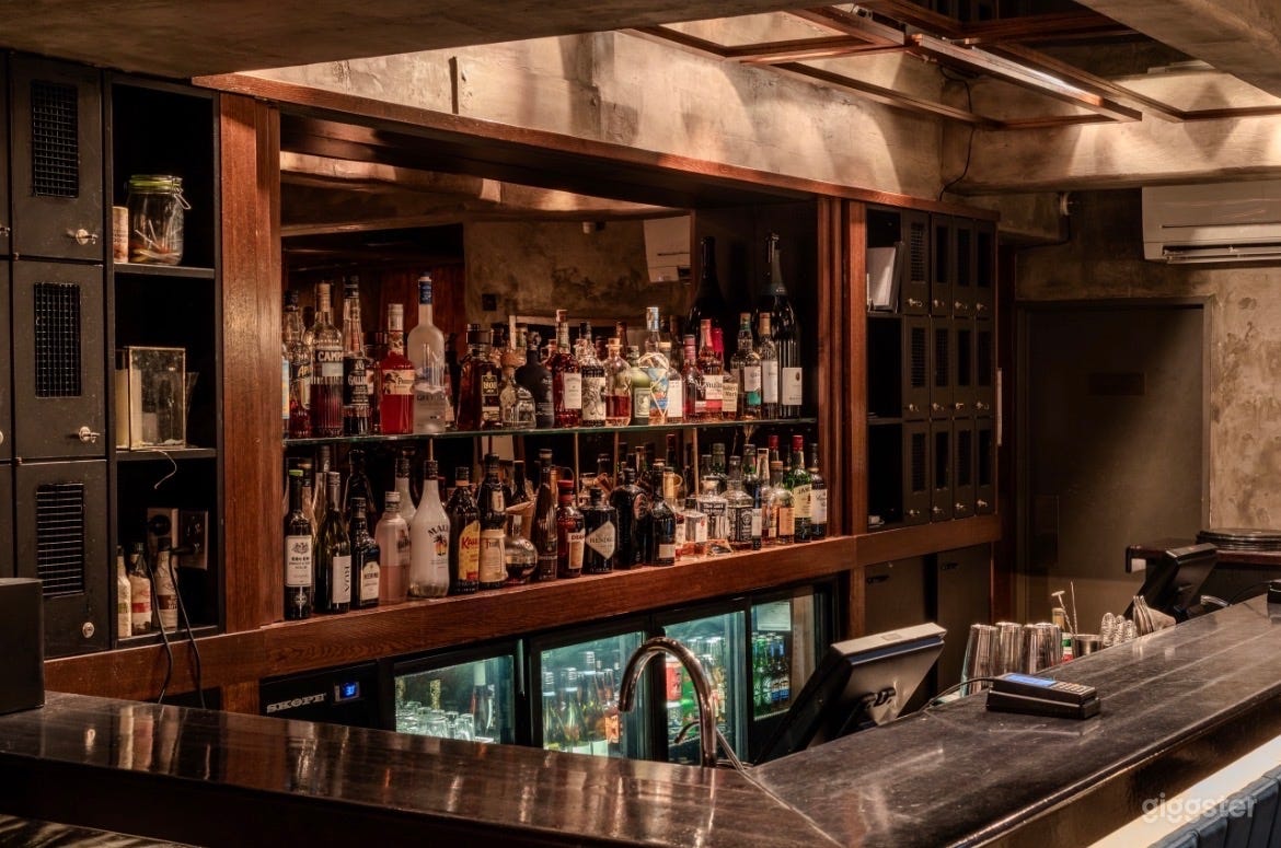 Contemporary Style Bar Photo 3