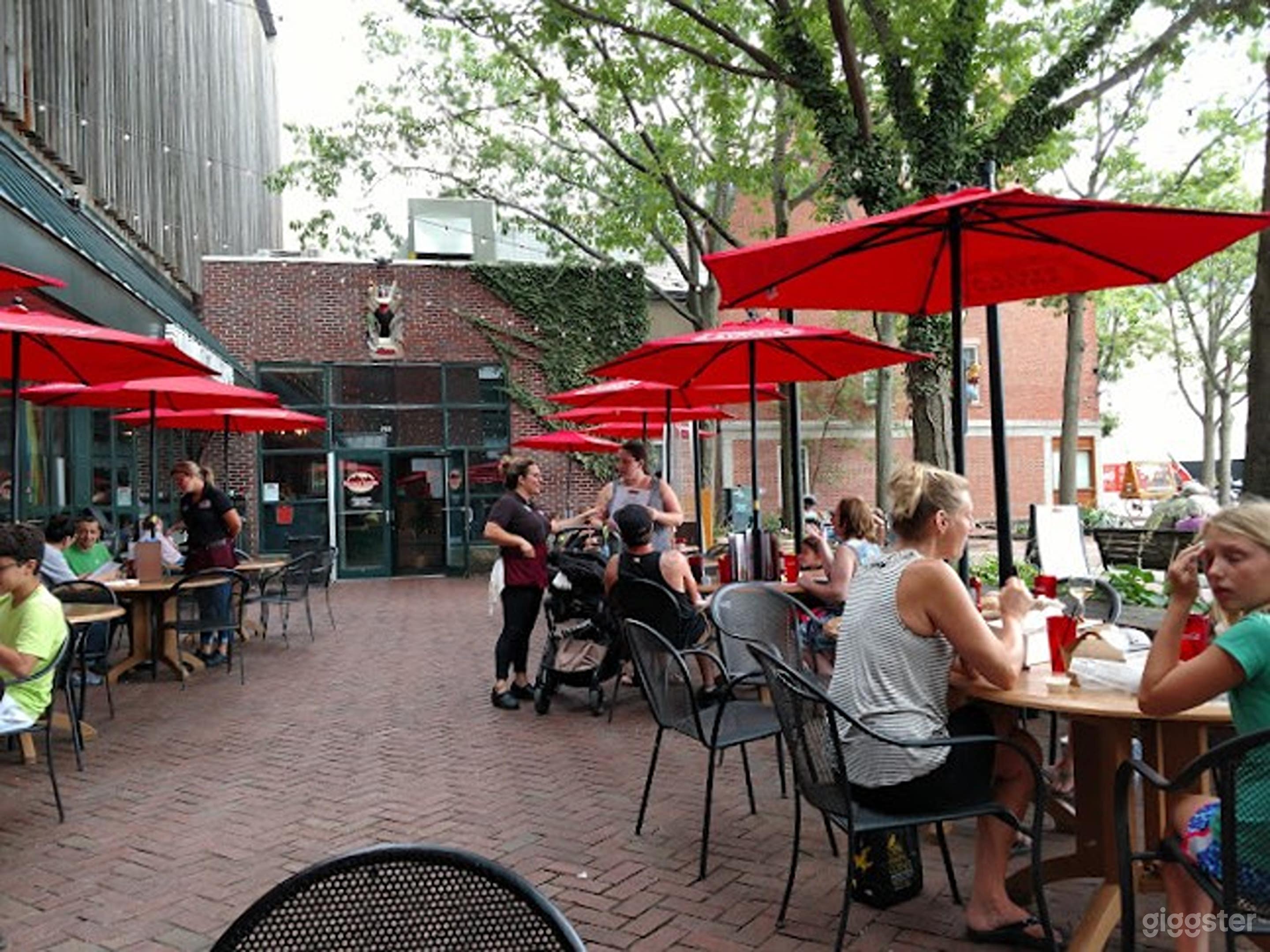 Outdoor Patio Bar and Restaurant Photo 3