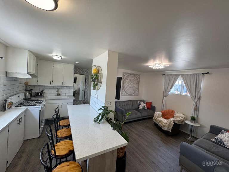  Cocina y sala de estar 