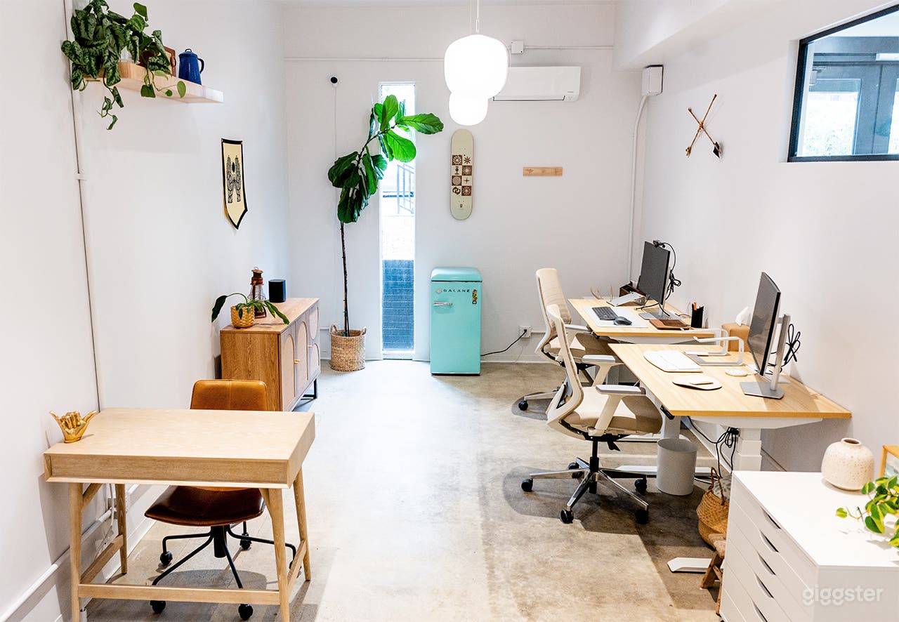 Bright &amp; Coastal Studio in Carlsbad Village Photo 2