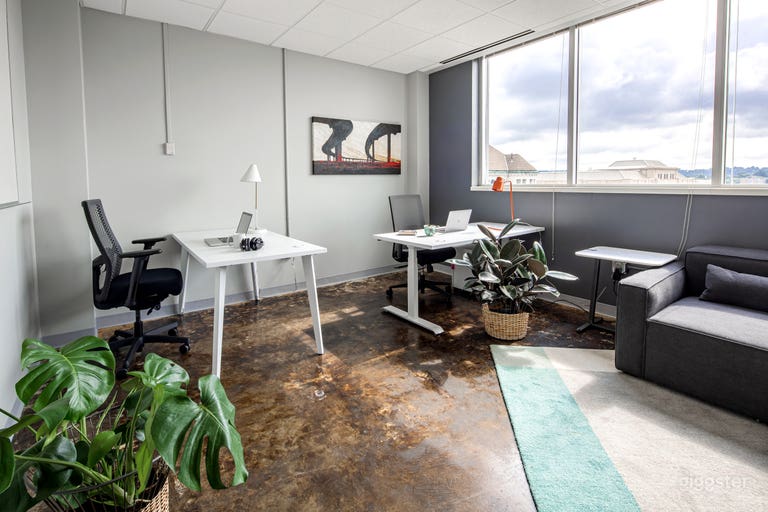  Private Office Environment in Downtown Chattanooga 