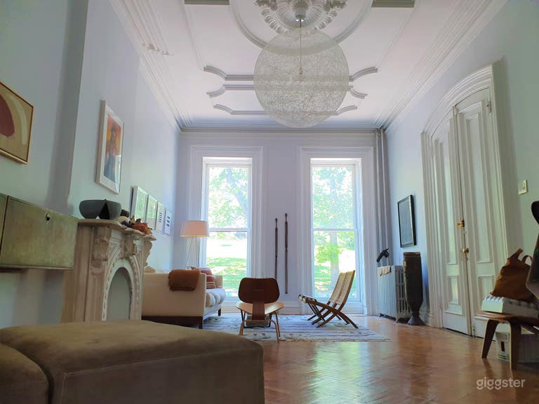  Shapira's Unique Brownstone 1961 