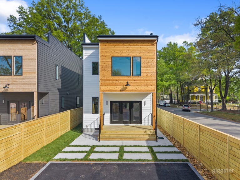  Maison neuve de luxe moderne avec finitions design 