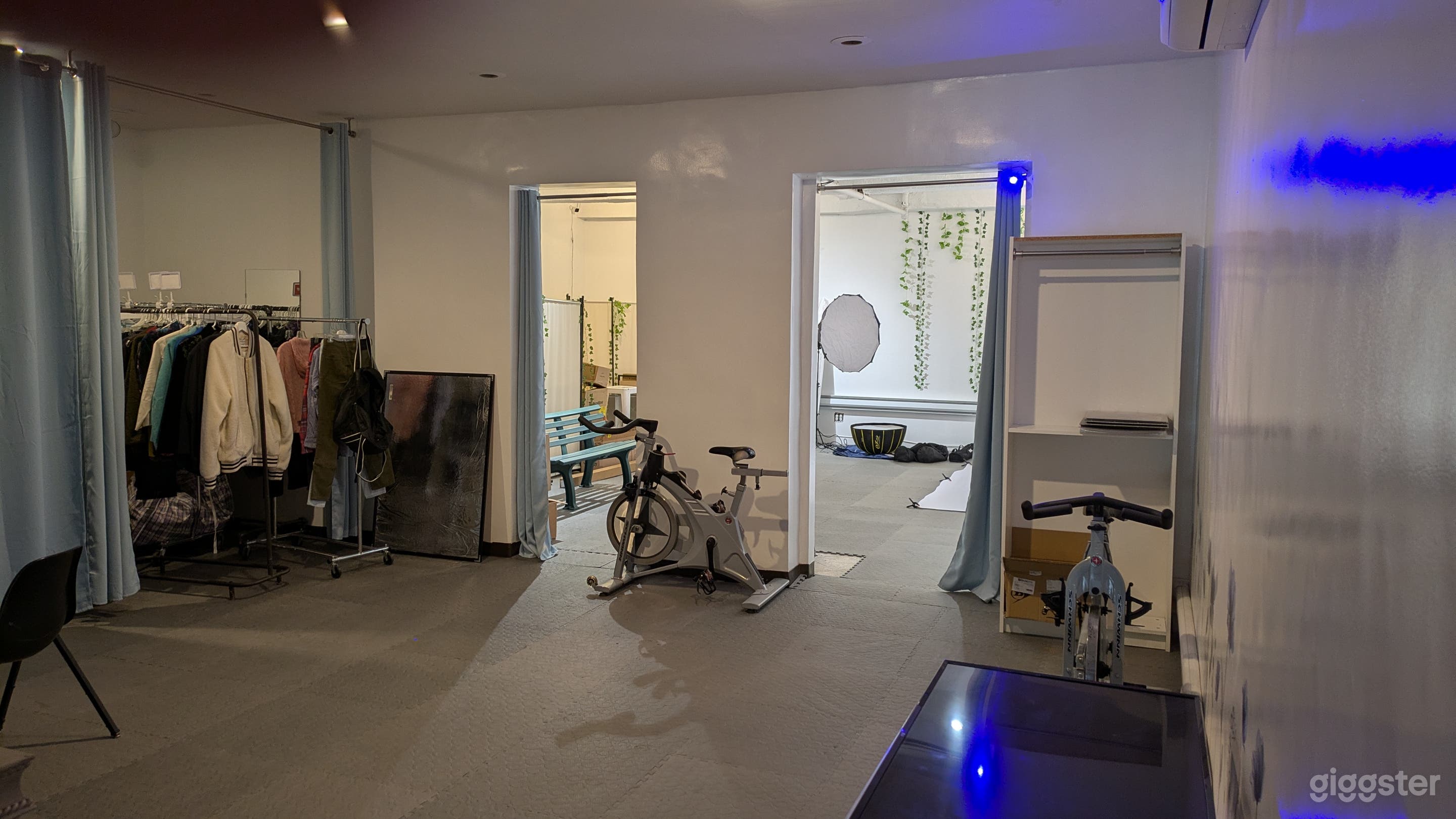 Photo studio or event space in East midtown Photo 4