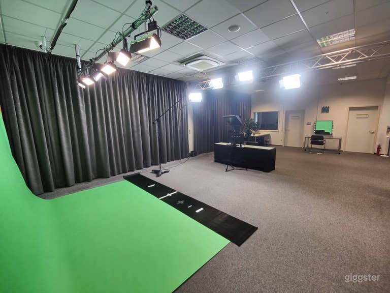  Brand New Open Studio 