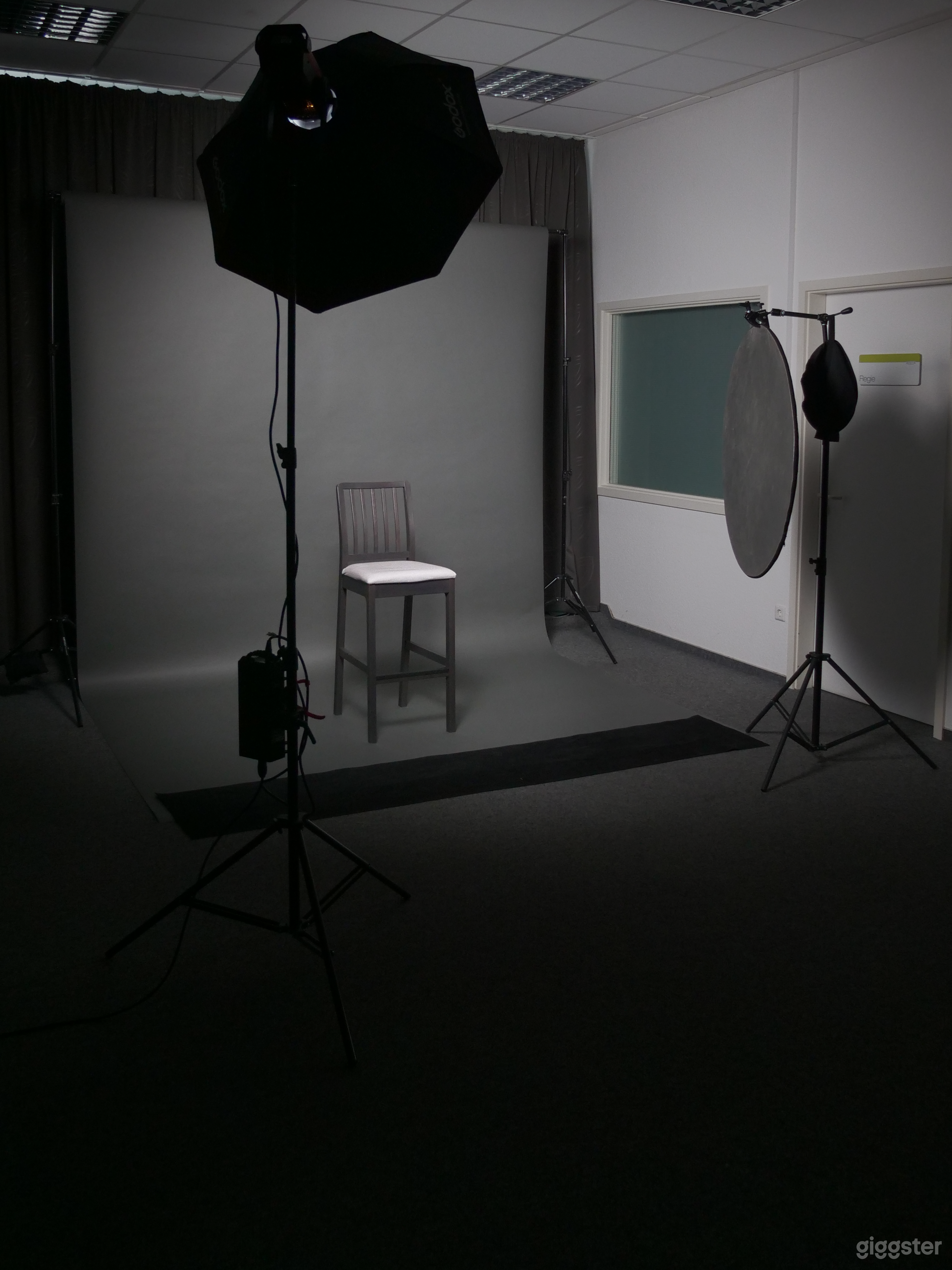 Brand New Open Studio Foto 3