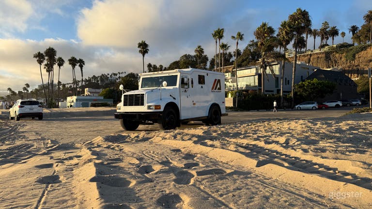  Armored Truck Picture Car 