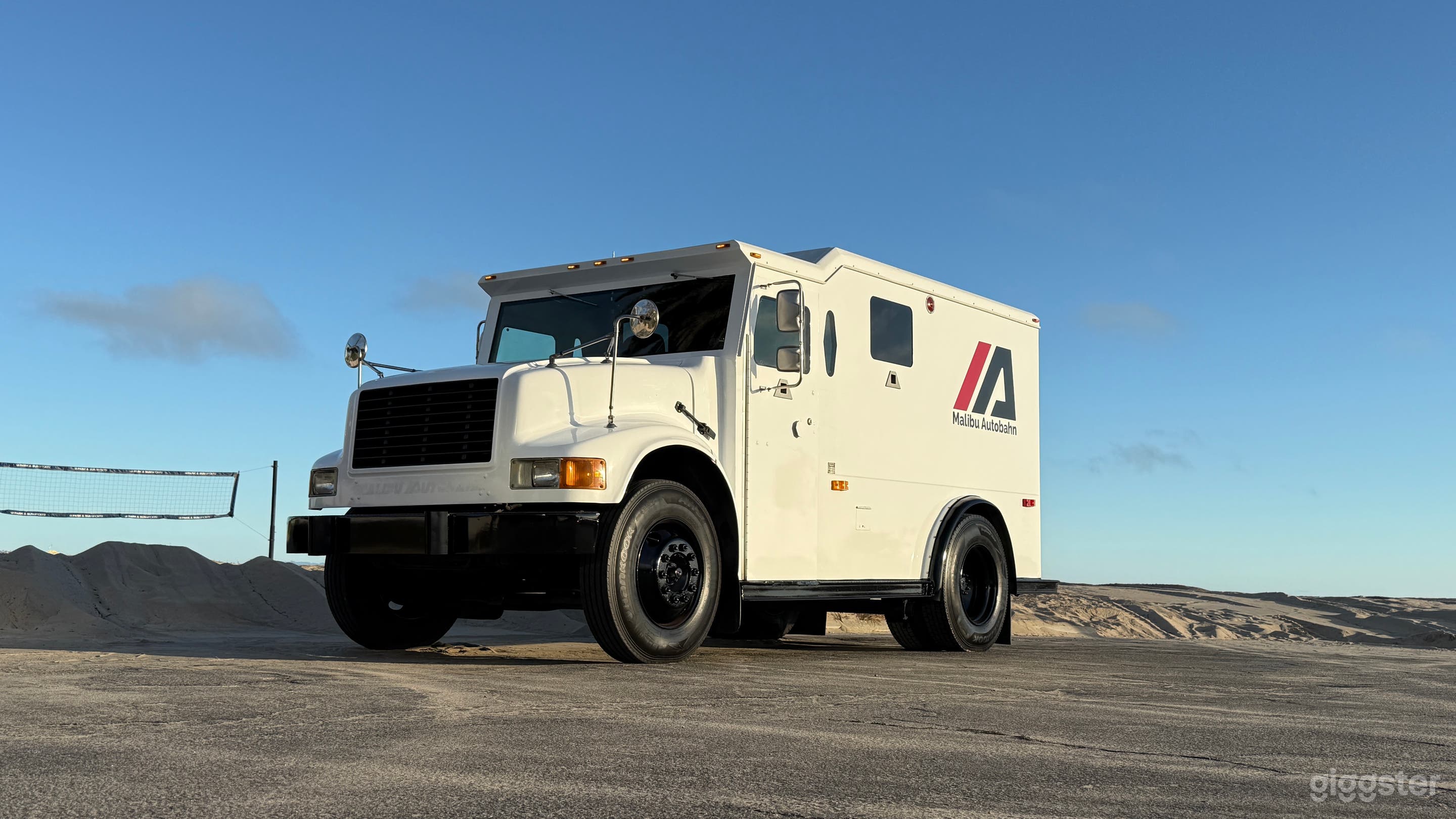 Armored Truck Picture Car Photo 1