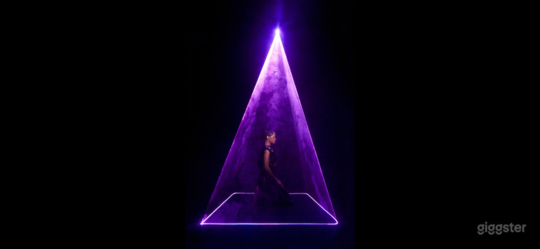  Blackout photo studios The Pyramid room at Lounge studios 