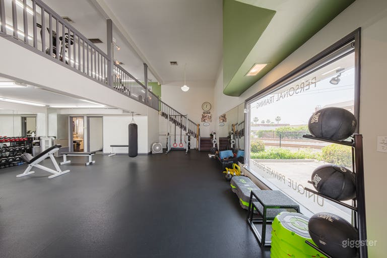  POWER PLAY: PREMIER FITNESS HUB 