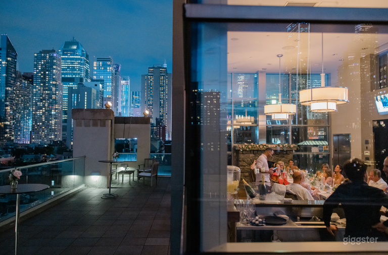  Midtown Penthouse with Stunning Skyline Views 
