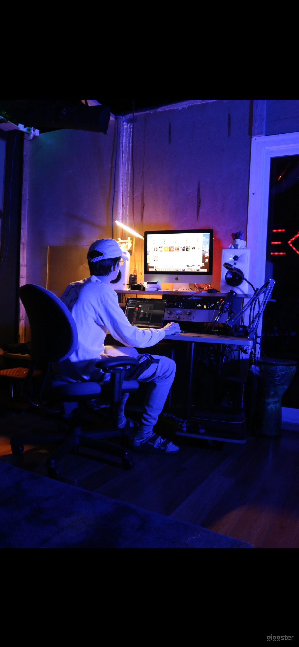 Open space w Green Screen Wall (Recording Studio) Photo 2