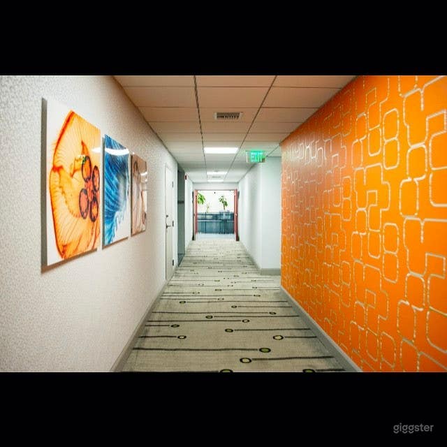  Cozy & Modern Meeting Room in Miami 