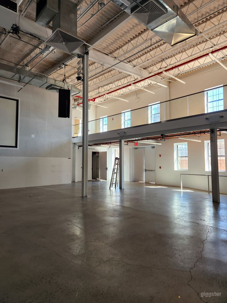  Warehouse & Events by Shapira 