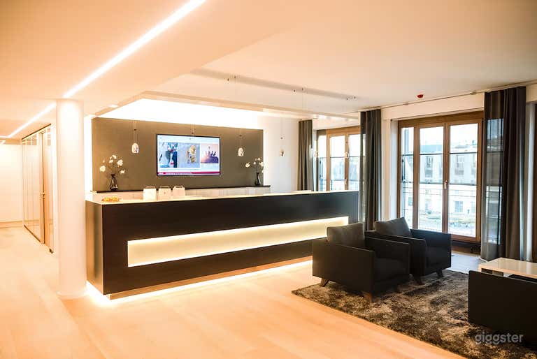  Modern Business Center with Meeting Rooms Berlin 