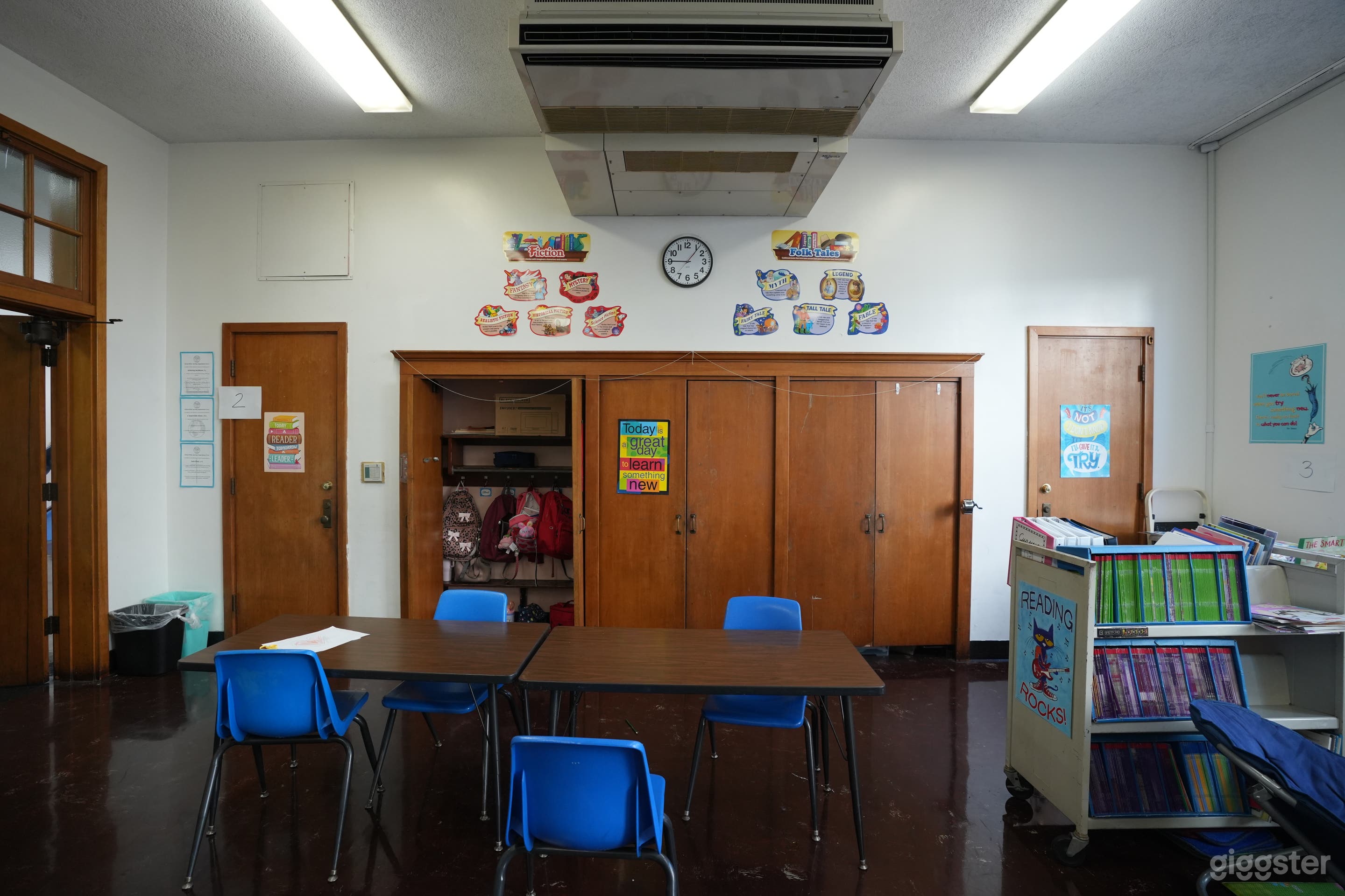 Vintage School with Basketball Court and Parking Lots Photo 1