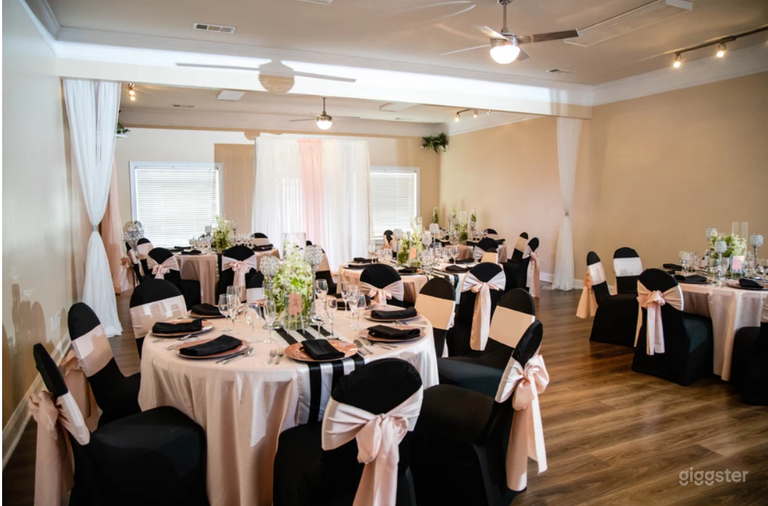  The Red Door II-Interior  