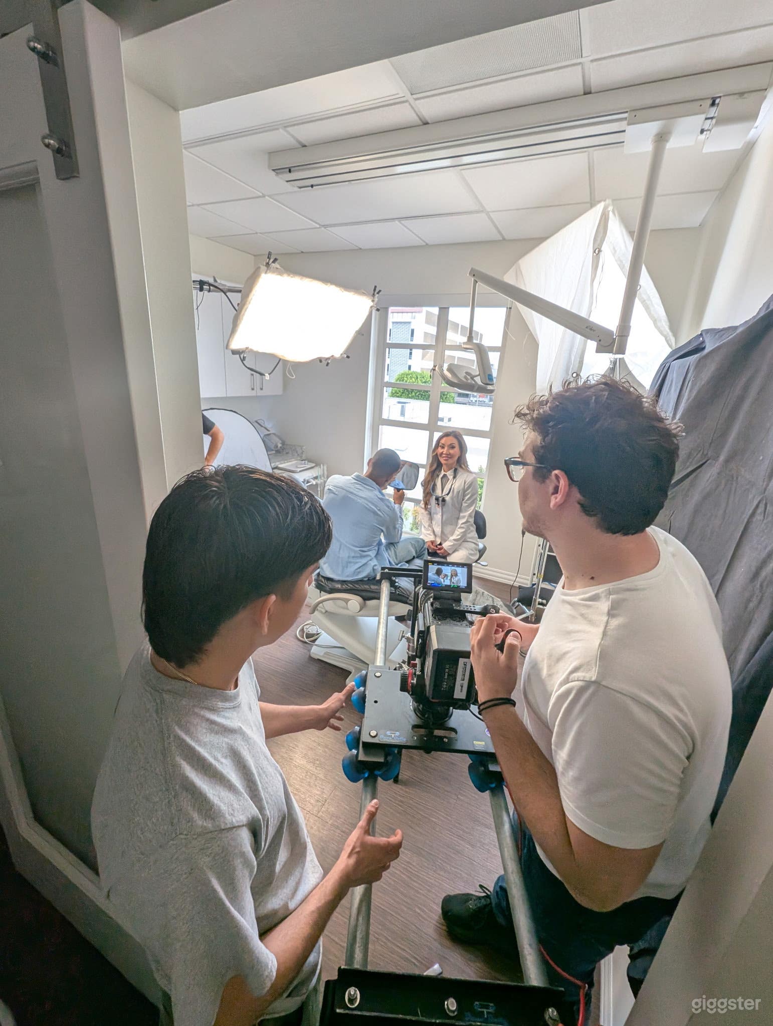 Dental Office in Beverly Hills: Film-Ready Space Photo 1