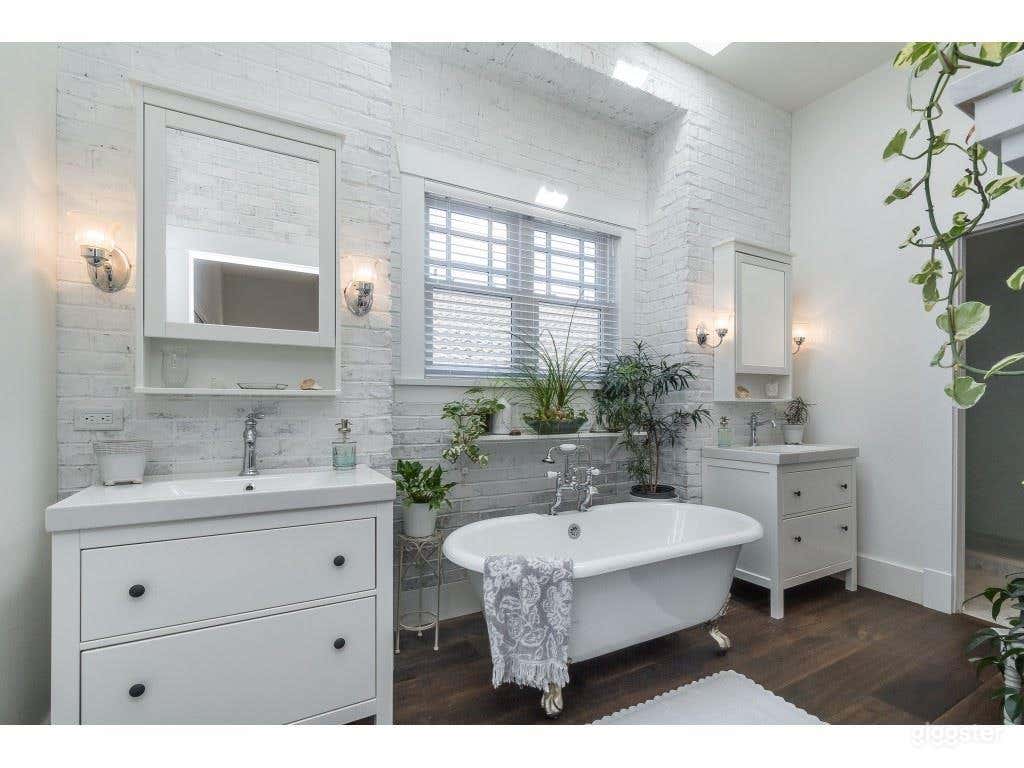 Master bathroom