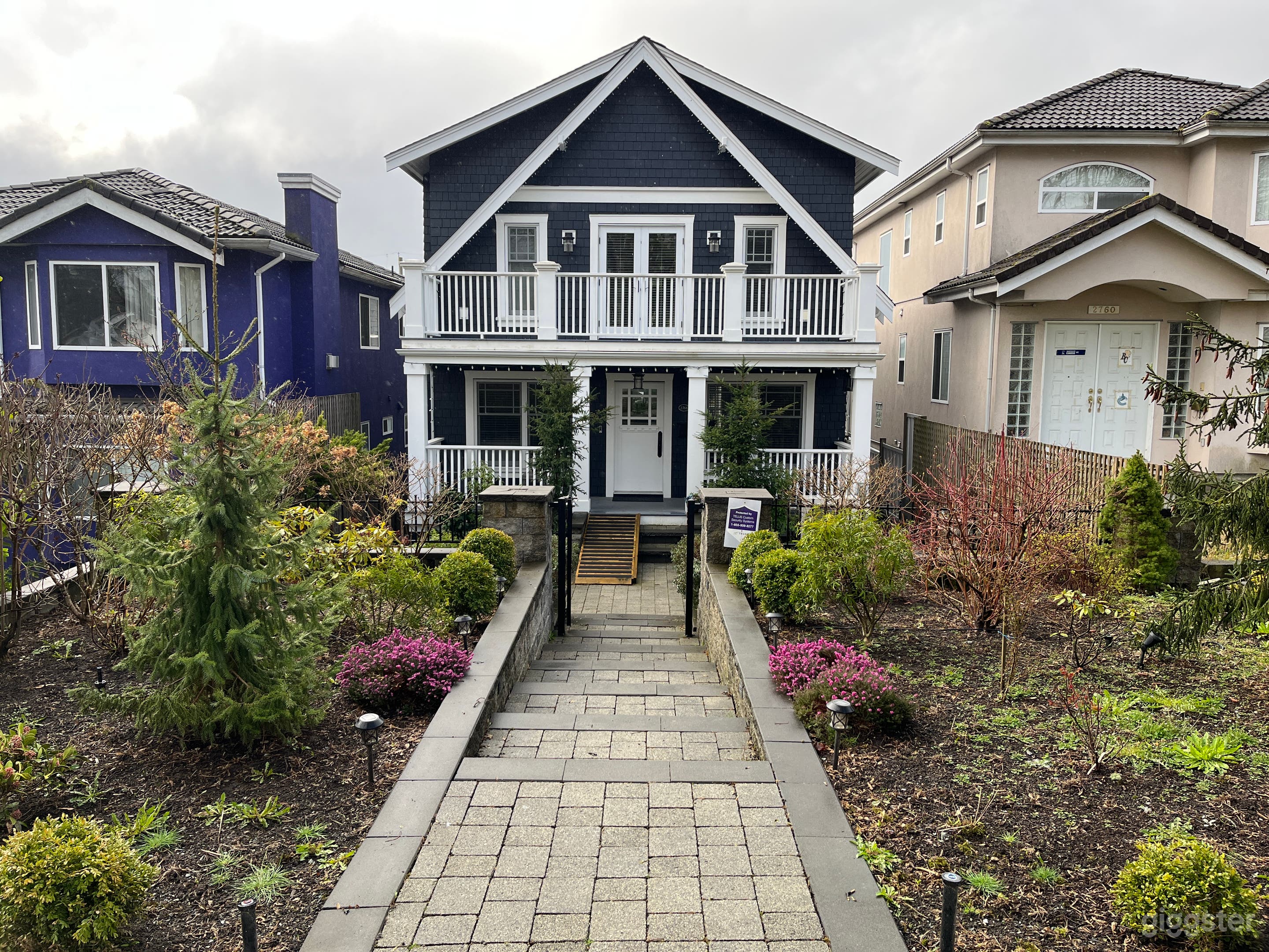 New, spacious "character feel" home Photo 1