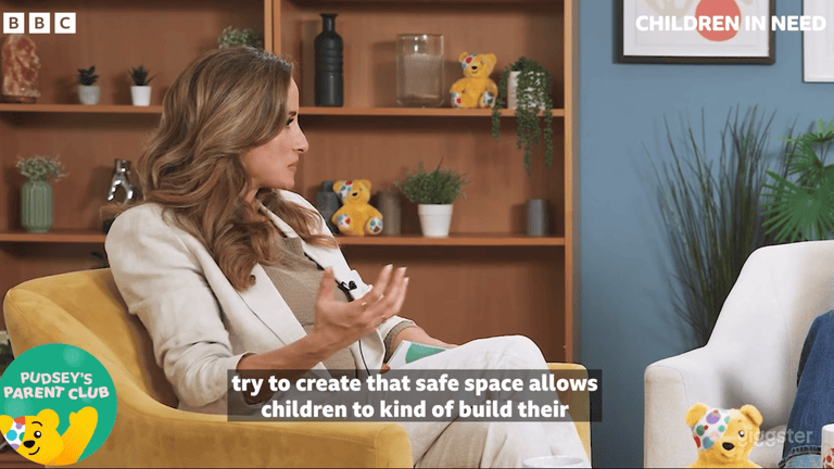  Dr Julie Smith in Finchley Studios&#x27; Lounge Set. 