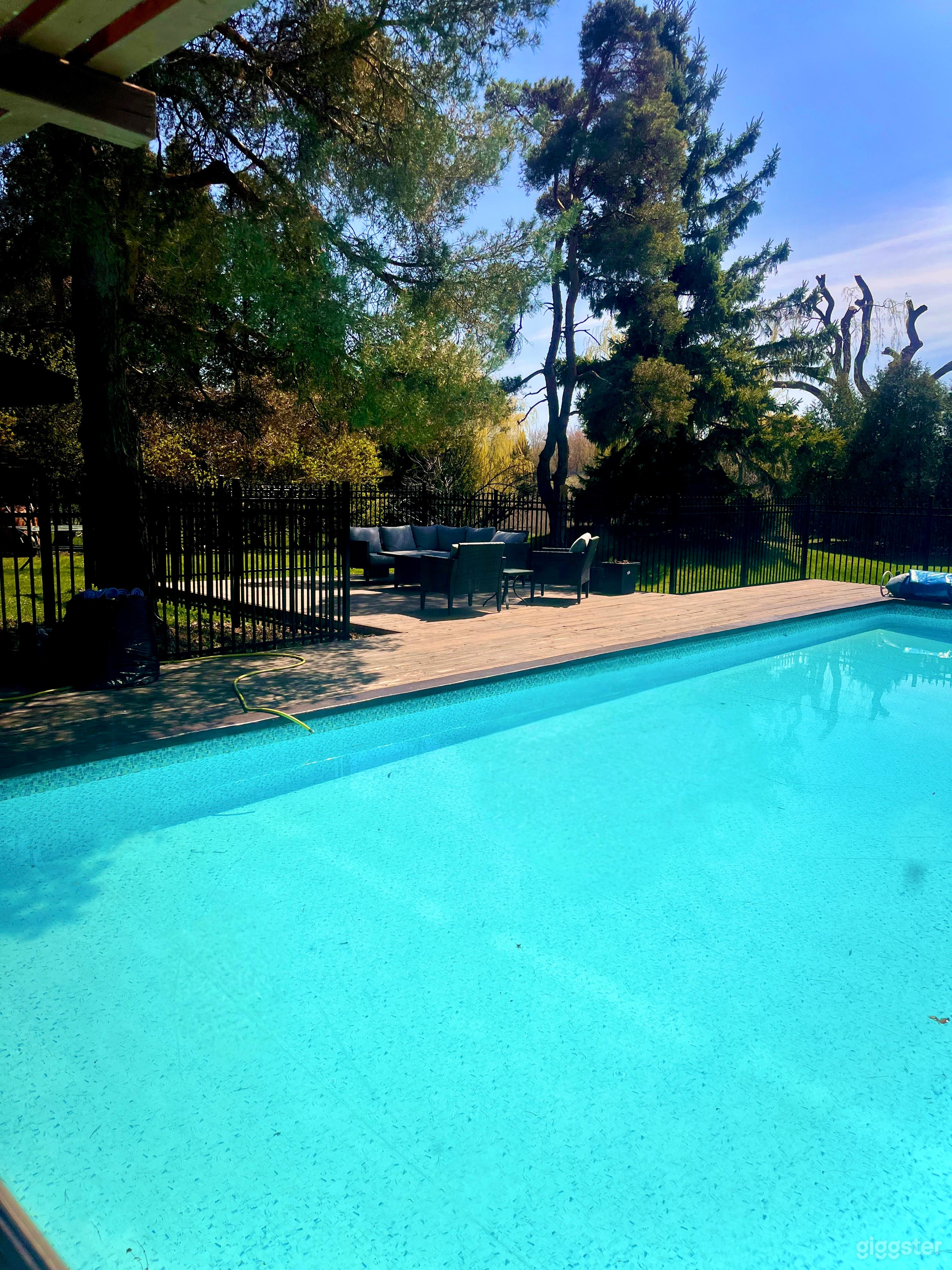 Pool view from lower sun deck