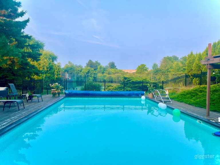  Vista piscina estate 