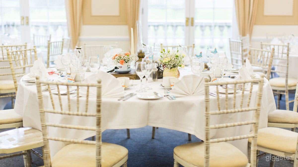 Classic &amp; Tastefully Suite in Woldingham  Photo 4