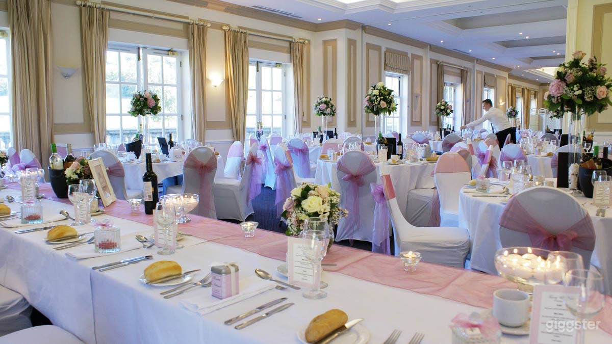 Classic &amp; Tastefully Suite in Woldingham  Photo 1