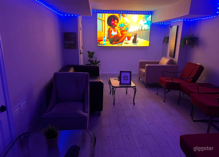  Private Lounge in Licensed Dispensary 