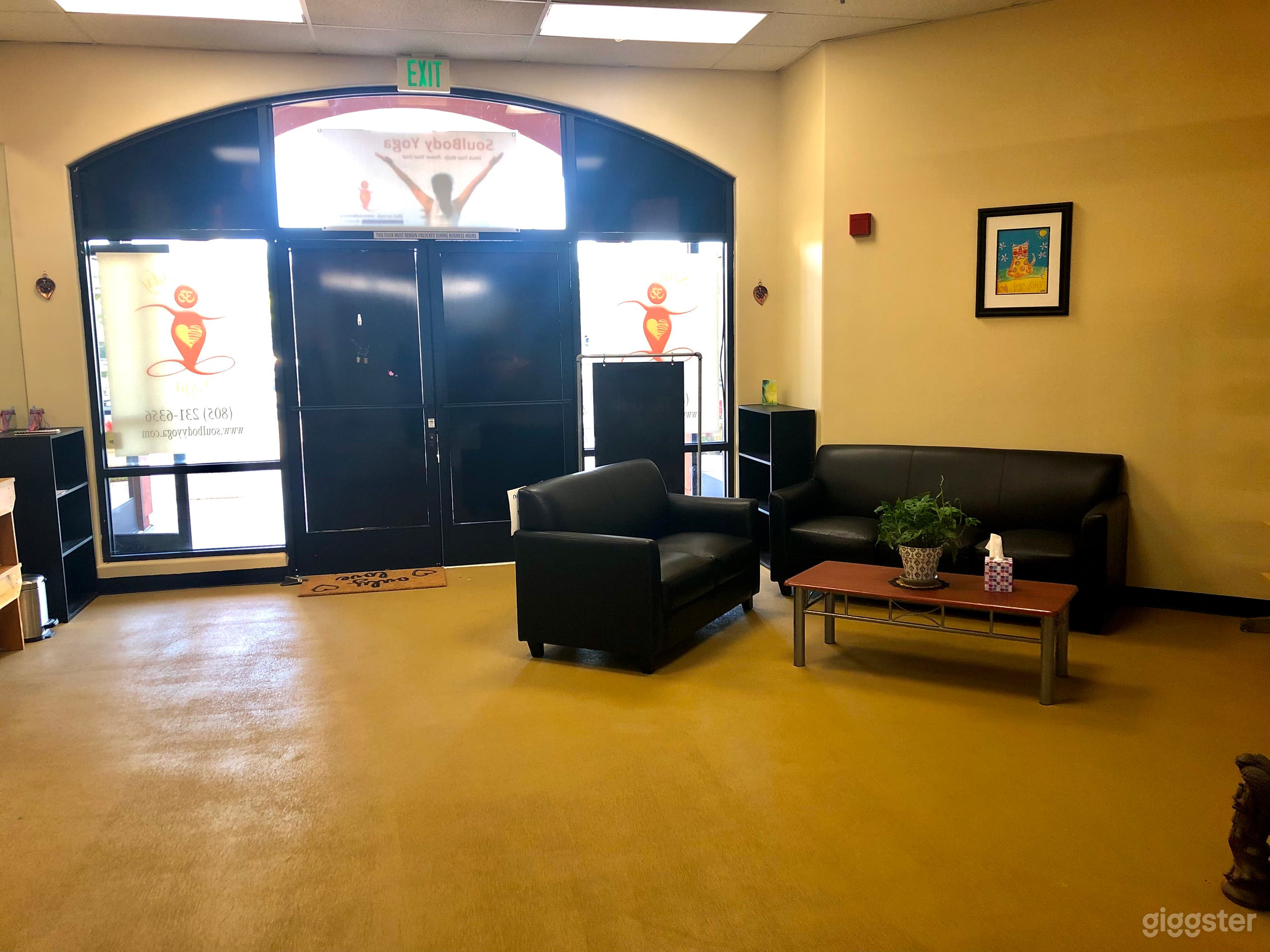 Quite and cozy Yoga studio Photo 1