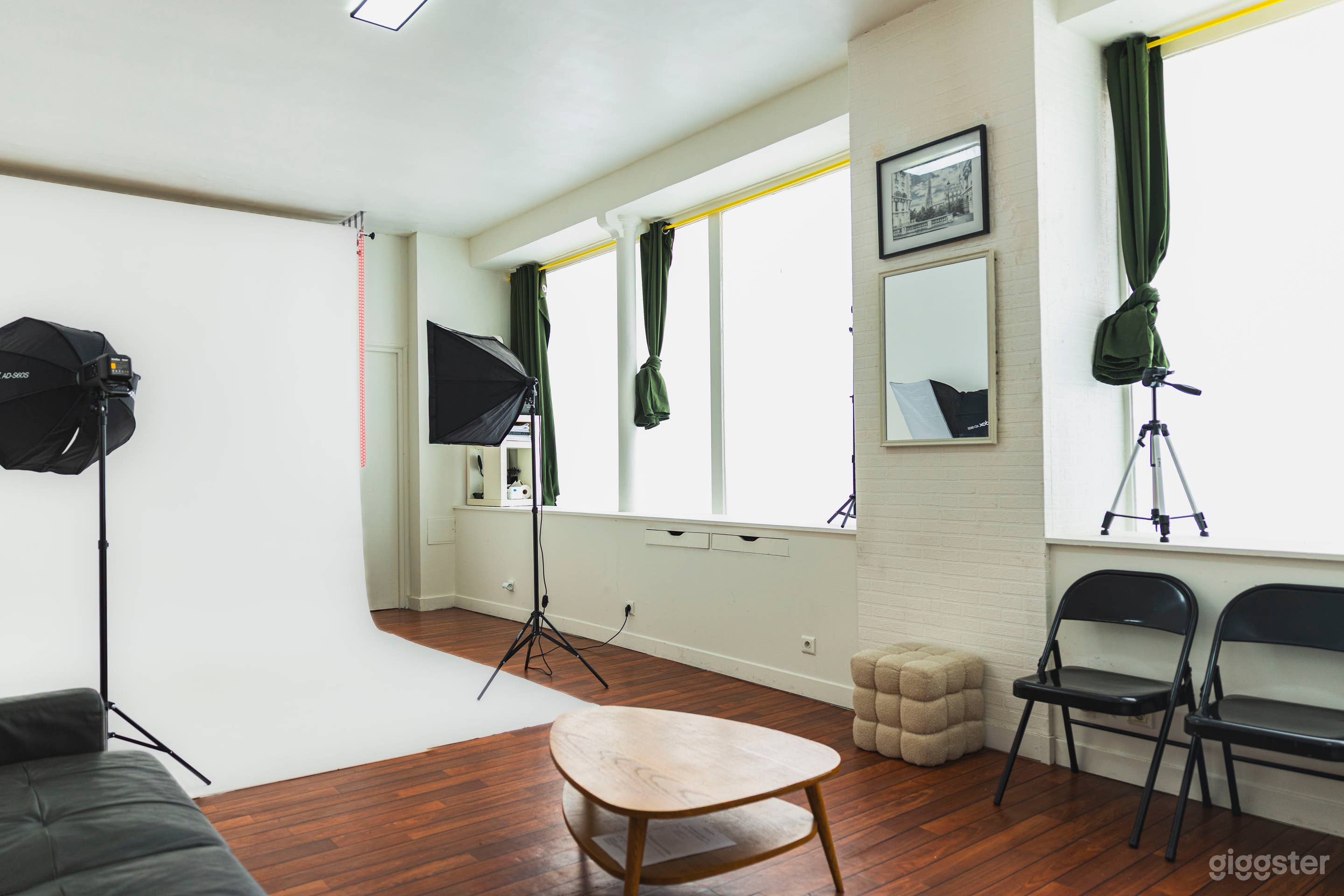 Photo de Natural Light Photography & Creative Studio 4