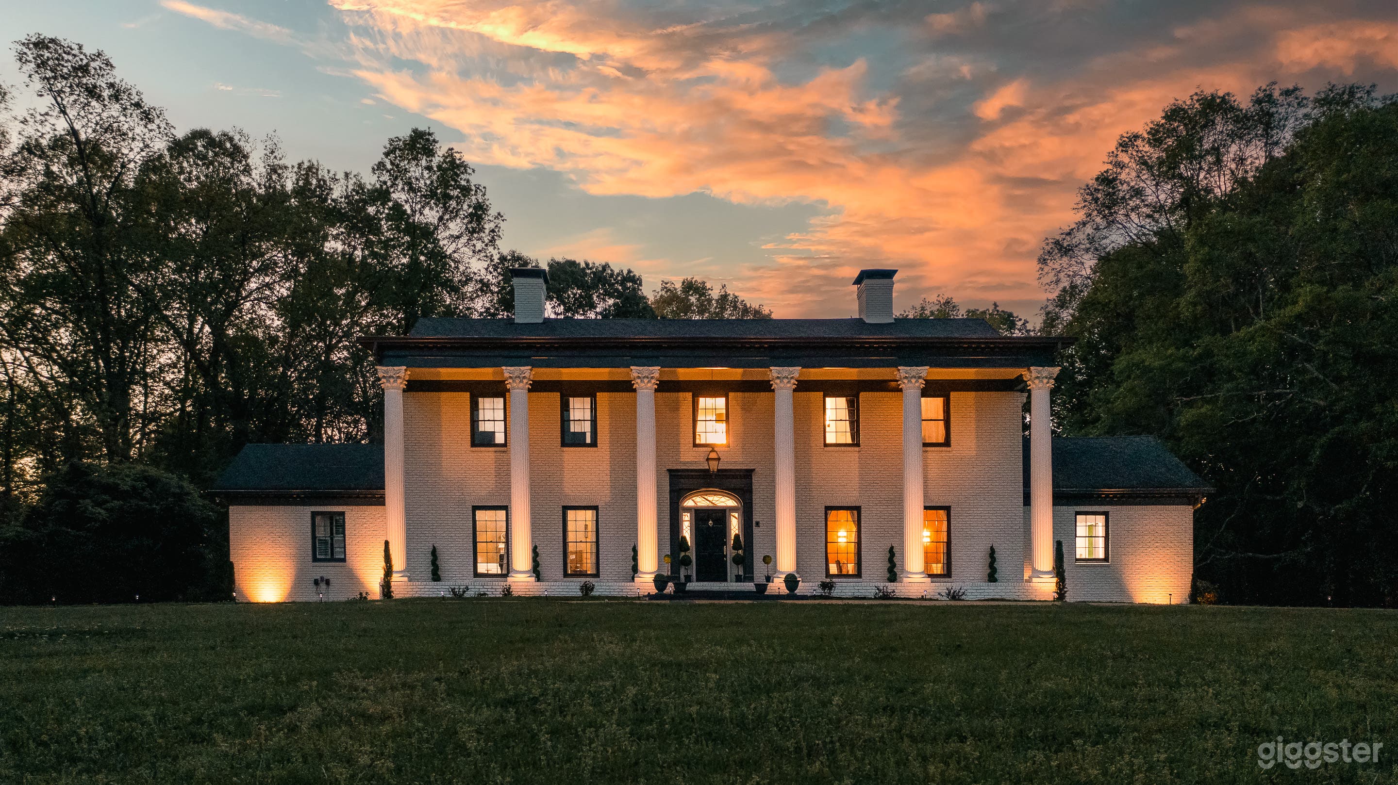 Mesmerizing property views.