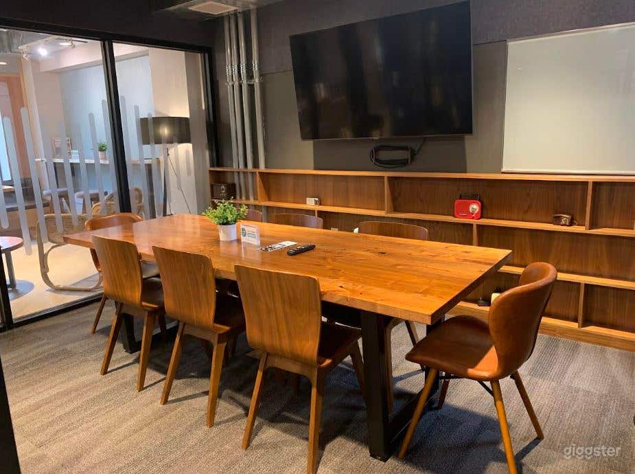 Radio Room Meeting Space in Cincinnati Photo 1