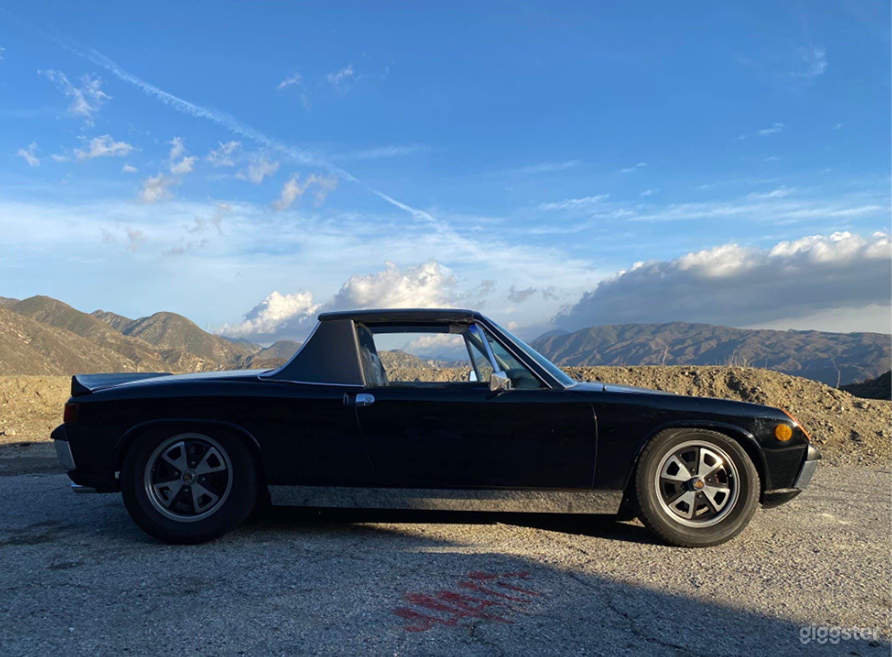 Classic 1970 Porsche 914 – Iconic Historical Vehicle Photo 3