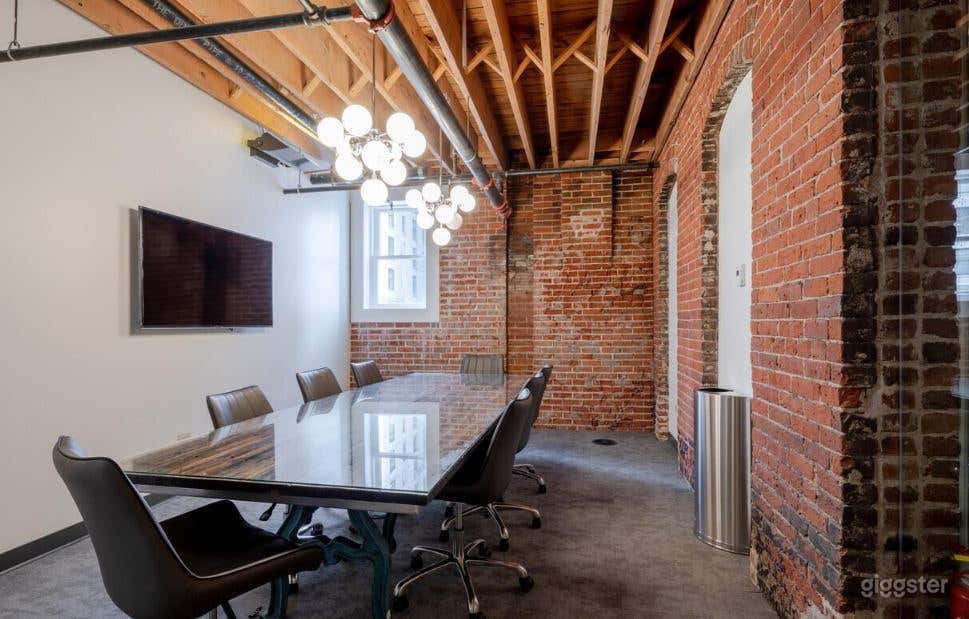 Great Large Conference Room in Denver Photo 1