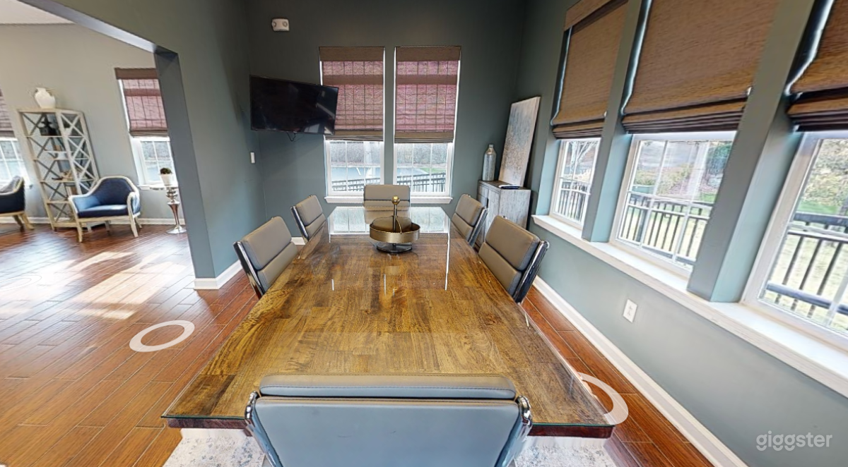 Classy Conference Room in Franklin Photo 4