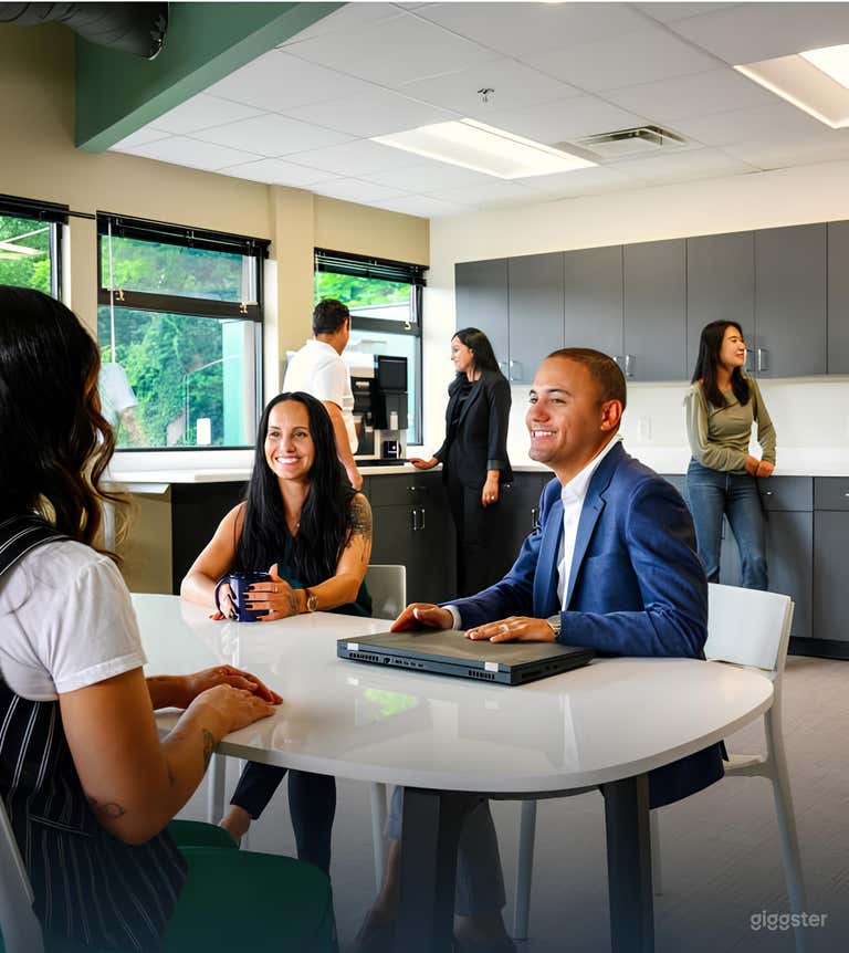  The Baldwin Meeting Room at Forest Cove 