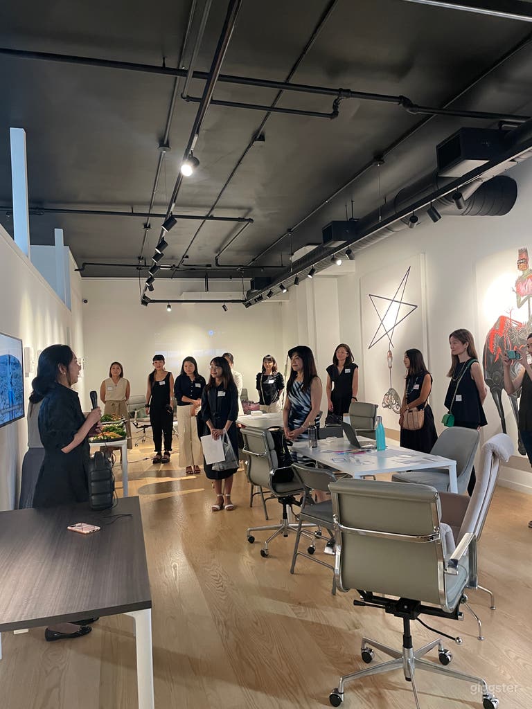  A Quiet and Elegant Location 