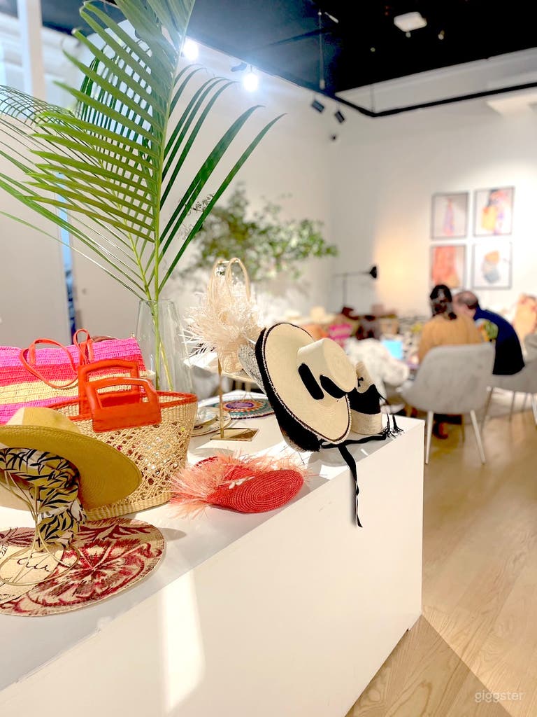  A Quiet and Elegant Location 