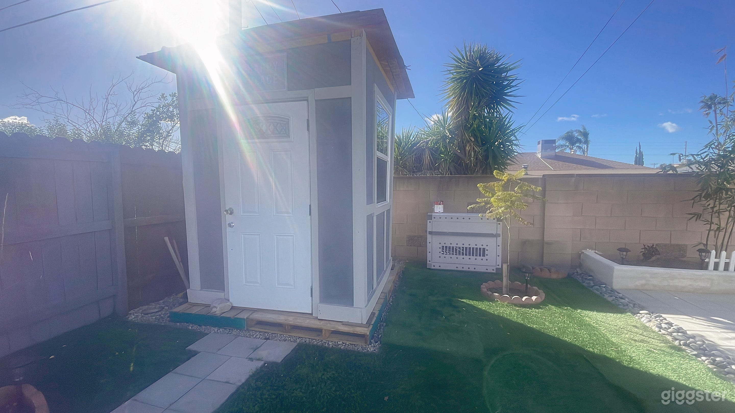 Filming Friendly Location Photo 3