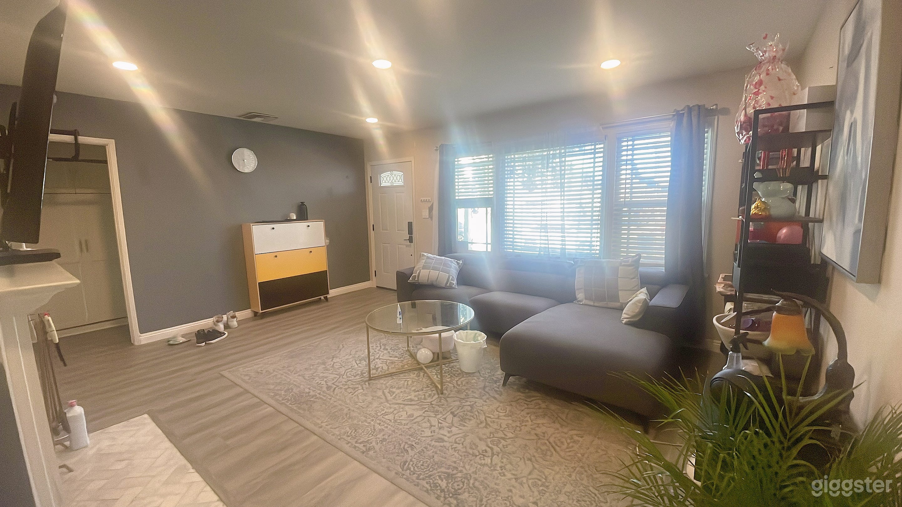 Filming Friendly Location Photo 1